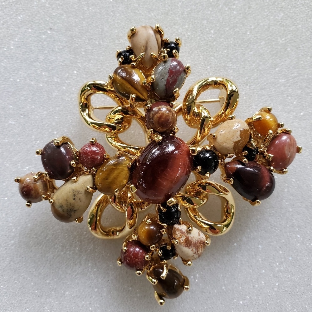 St. John Brooch Pendant Tigers Eye & Agates